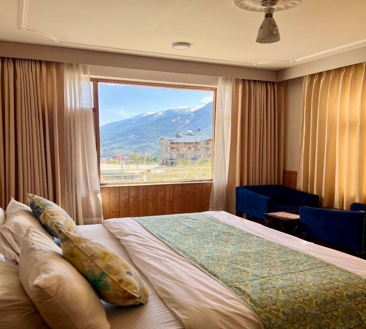Snow Range Resort And Cottage Vashist Esterno foto