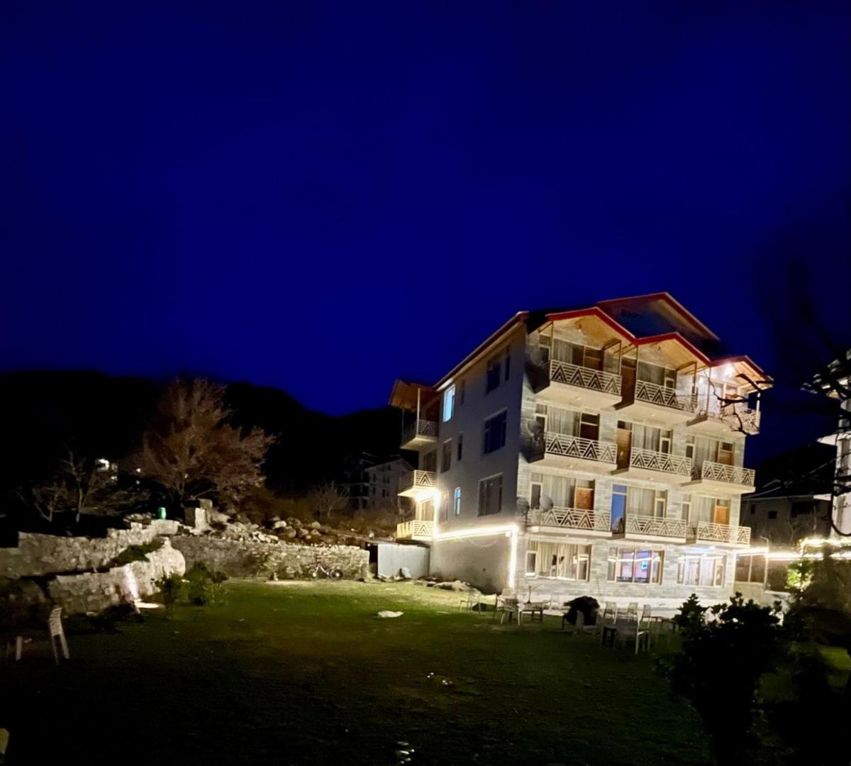 Snow Range Resort And Cottage Vashist Esterno foto